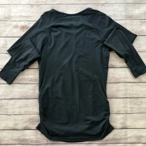 Athleta Speedlight Seamless Top in Shine Gray Size L - Picture 5 of 8